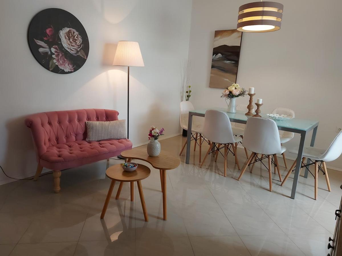 Apartments Villa Dona Makarska Esterno foto